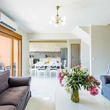Vacation House With A Panoramic Sea View And Forest Polýkhrono Eksteriør bilde